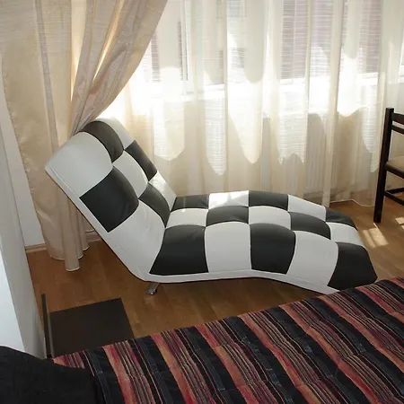 Studioul Iris Apartman *